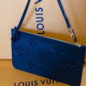 Pouch/wristlet Monogram Empreinte Nior